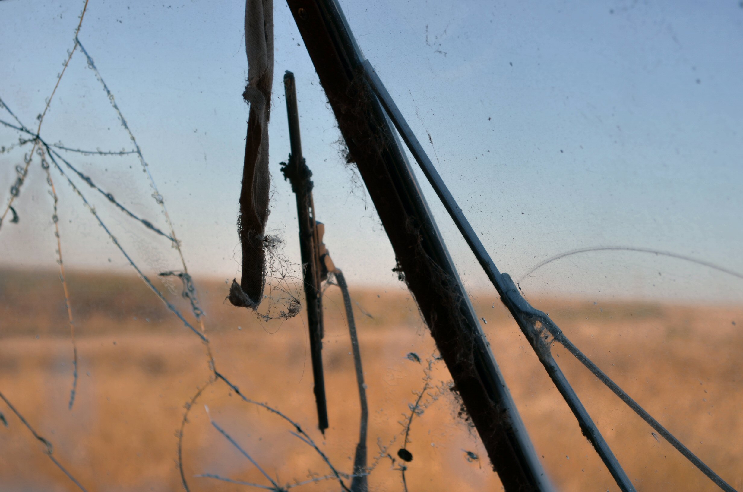 Edge chip repair before